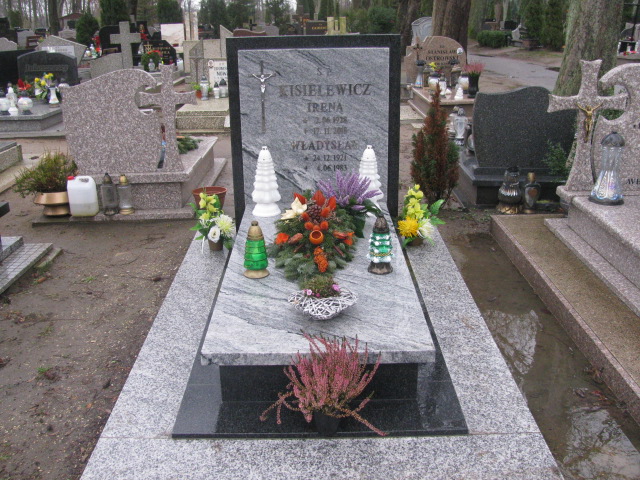 Grób Władysław Kisielewicz