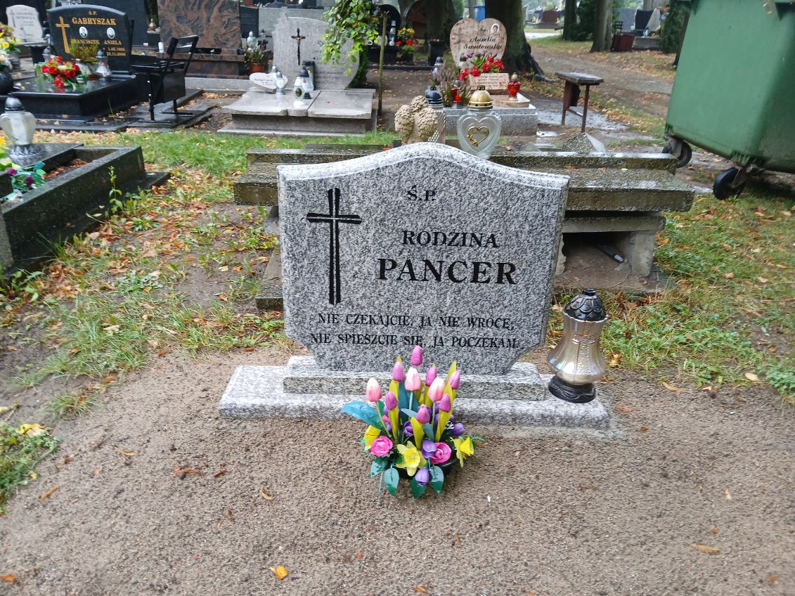 Grób Leopold Pancer